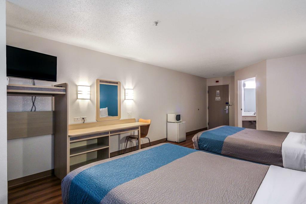 Motel 6 New Braunfels Zewnętrze zdjęcie
